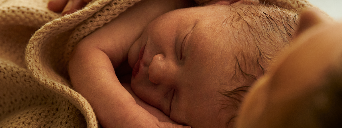 Quels sont les besoins essentiels de bébé à la naissance ?